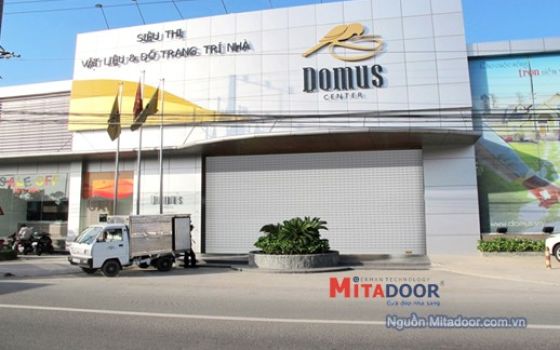 Showroom siêu thị ô tô Domus - Happy House - Đại lộ Bình Dương, Bình Dương
